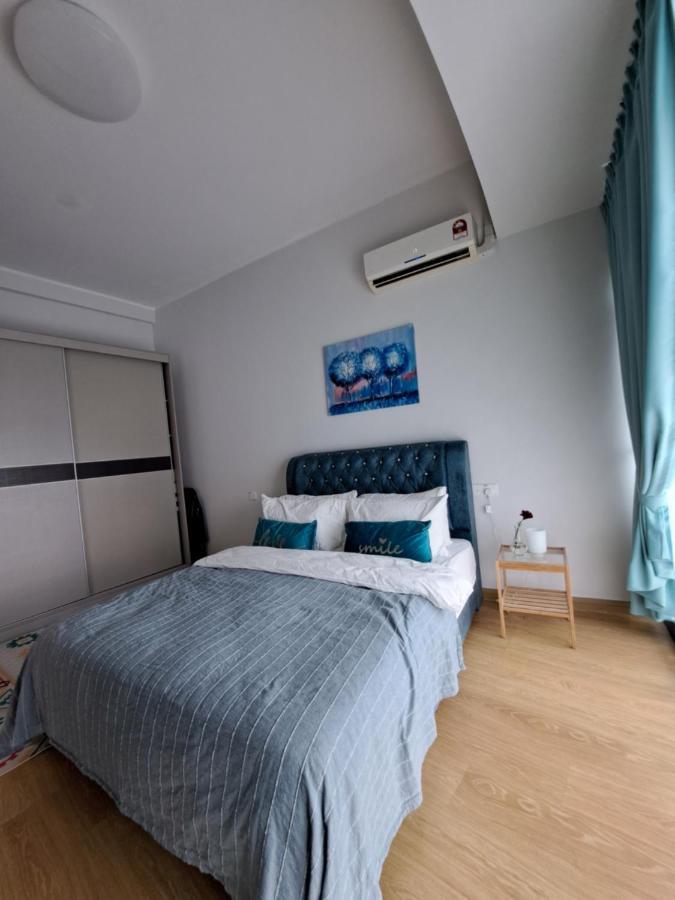 Cozy Home Country Garden At Dangabay Of Jb, Free Wifi And Streaming 조호르 바루 외부 사진